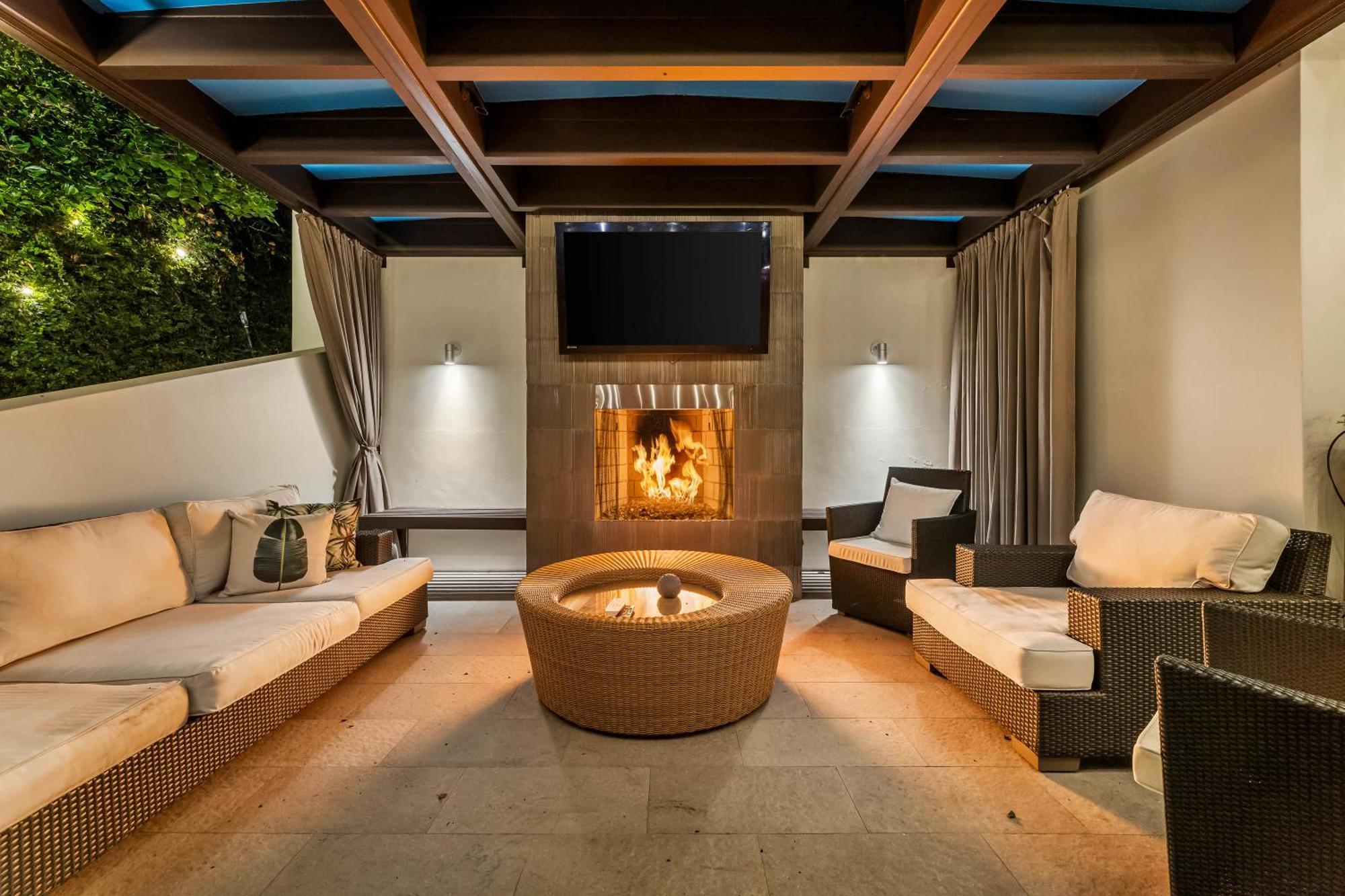 Апартаменты West Hollywood Hills Jacuzzi And Beautiful View Лос-Анджелес Экстерьер фото