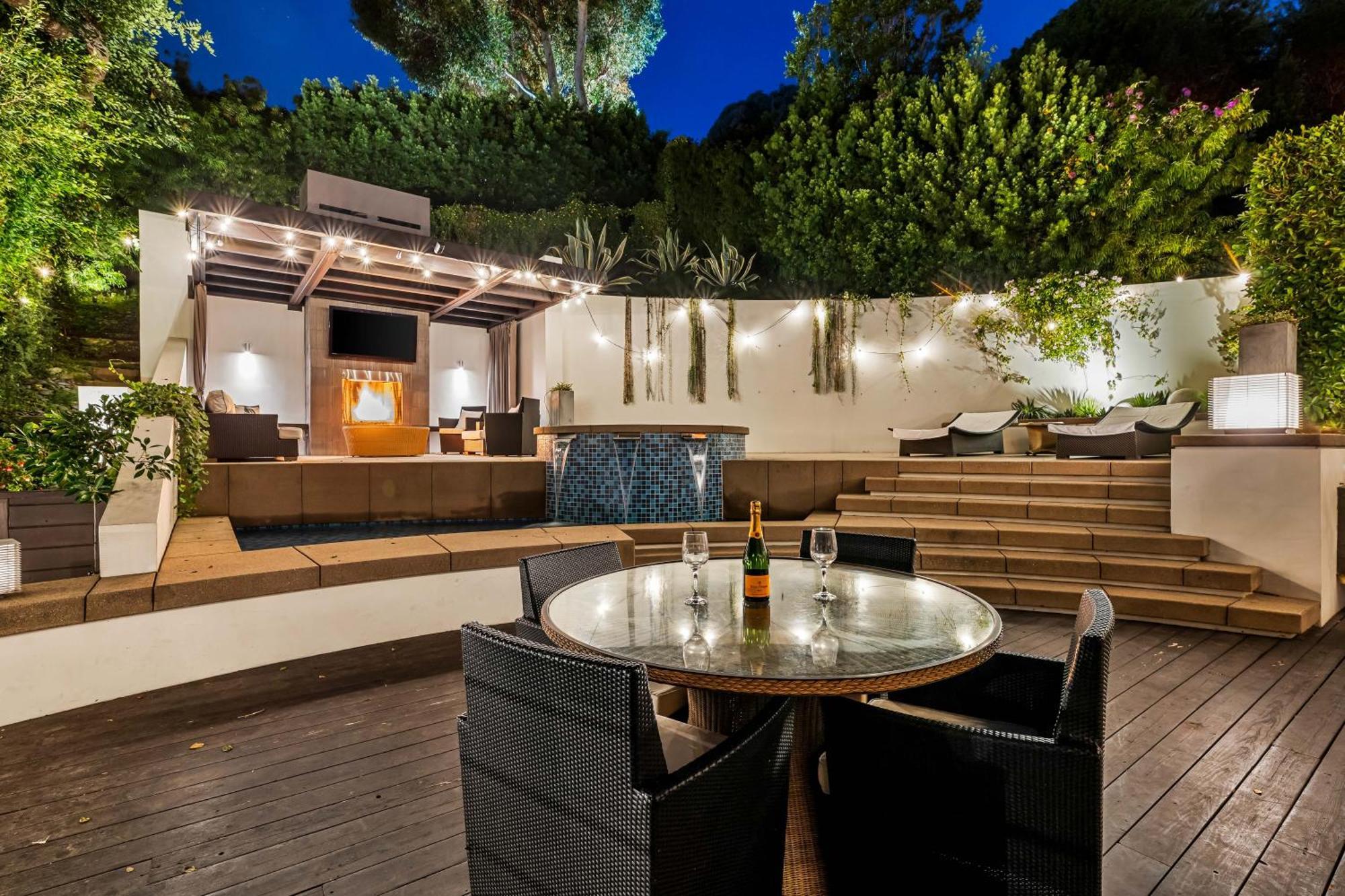 Апартаменты West Hollywood Hills Jacuzzi And Beautiful View Лос-Анджелес Экстерьер фото