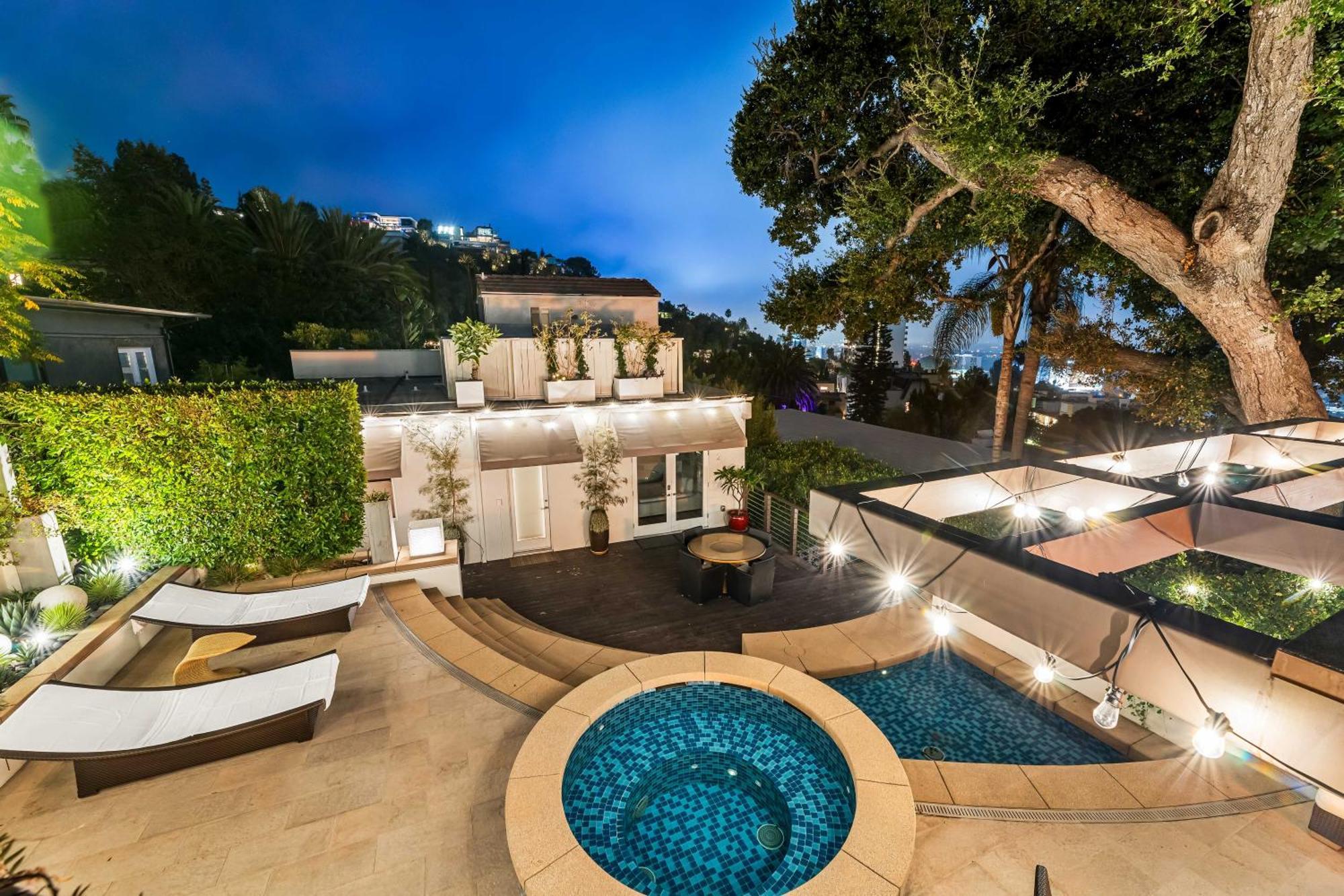 Апартаменты West Hollywood Hills Jacuzzi And Beautiful View Лос-Анджелес Экстерьер фото