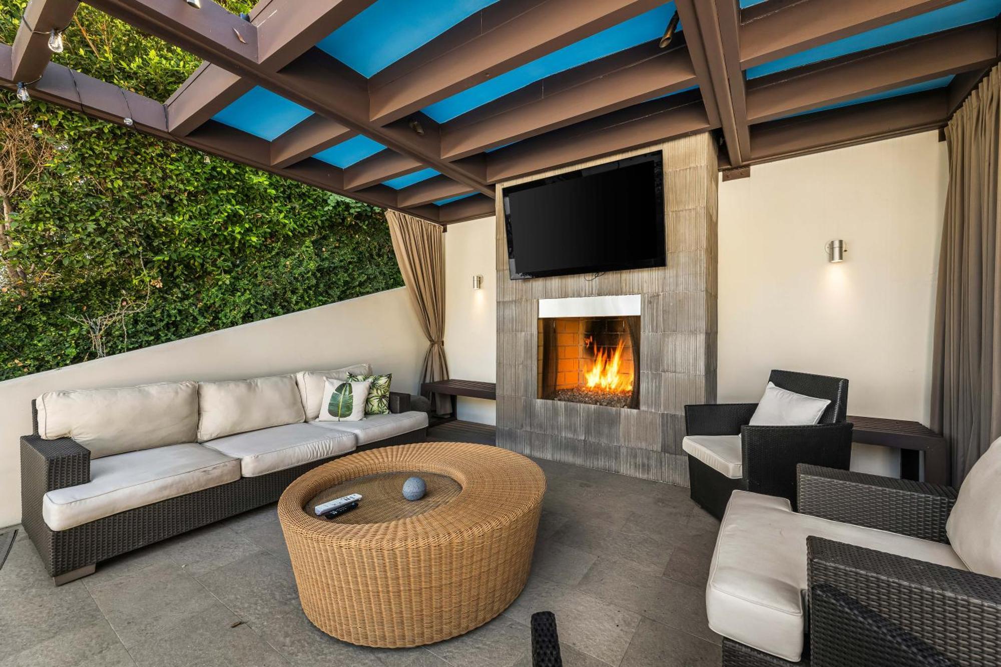 Апартаменты West Hollywood Hills Jacuzzi And Beautiful View Лос-Анджелес Экстерьер фото