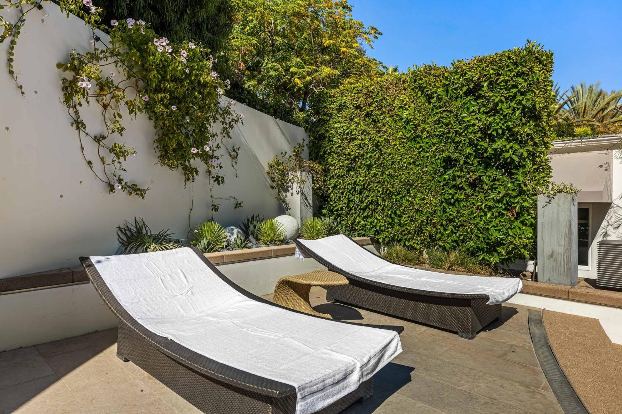 Апартаменты West Hollywood Hills Jacuzzi And Beautiful View Лос-Анджелес Экстерьер фото