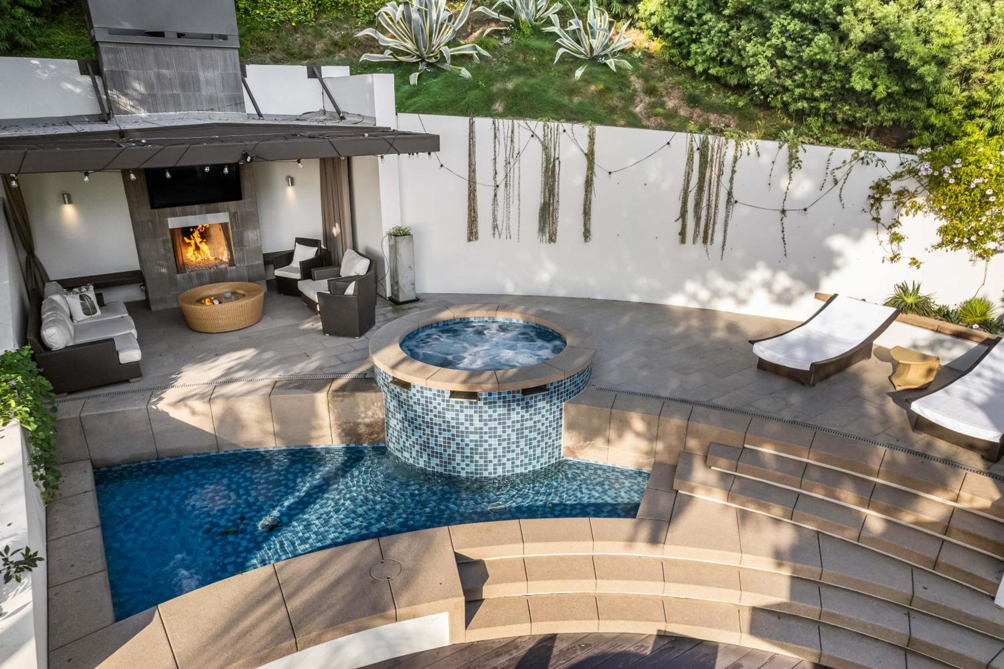 Апартаменты West Hollywood Hills Jacuzzi And Beautiful View Лос-Анджелес Экстерьер фото